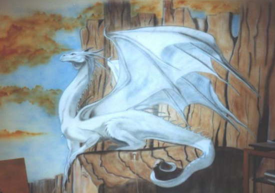 Wandgestaltung Drache wei I